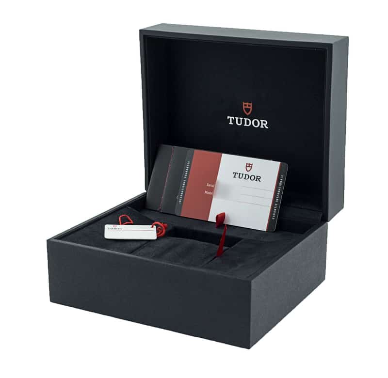 Tudor Black Bay GMT M79830RB-0003